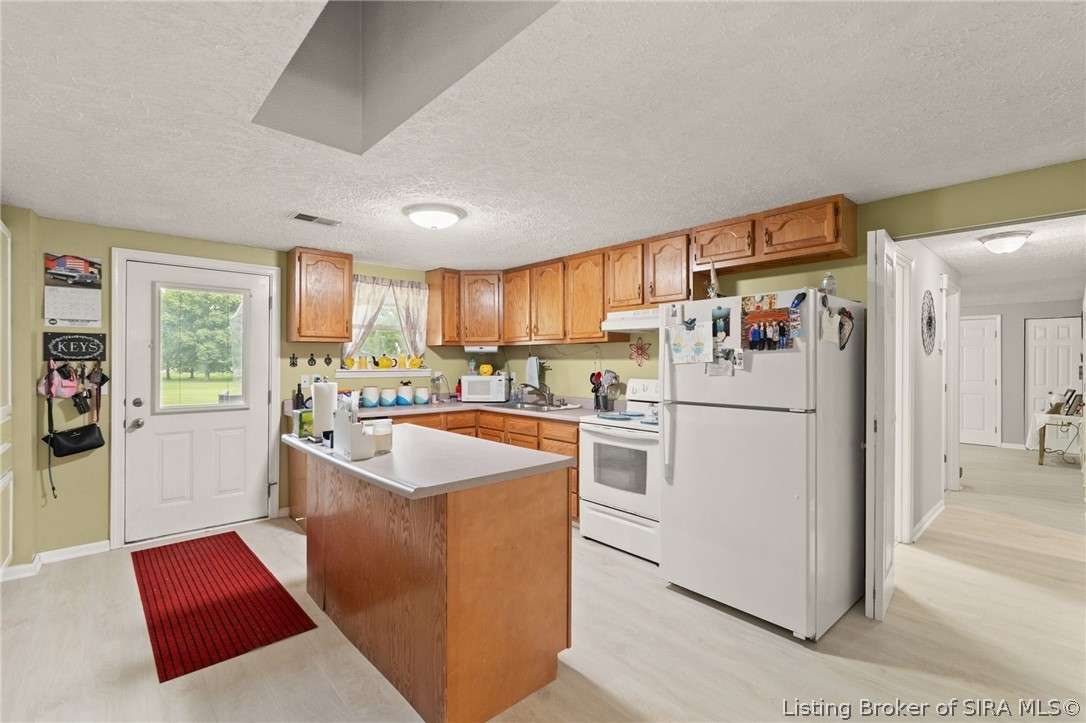2750 Kings Drive Ne Property Photo 13