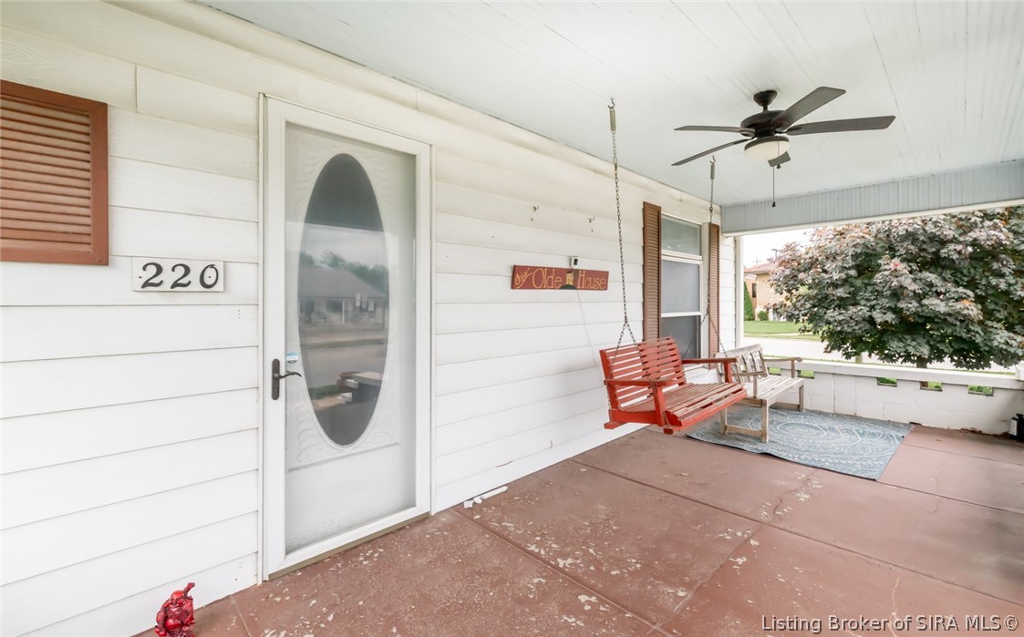 220 N Maple Street Property Photo 7