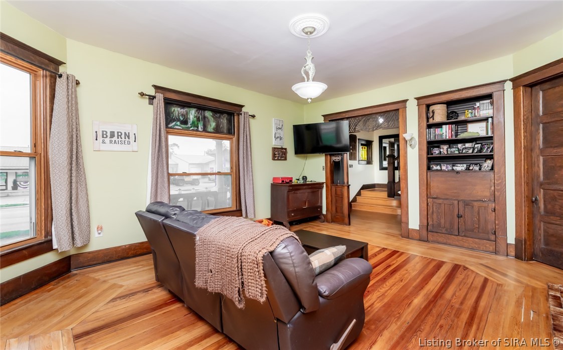 220 N Maple Street Property Photo 22
