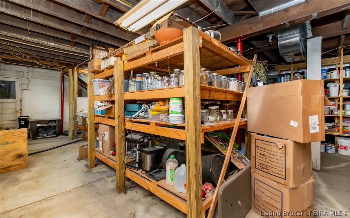 220 N Maple Street Property Photo 76