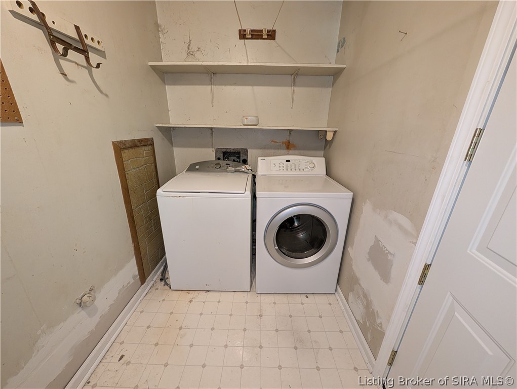 1924 Locust Street Property Photo 18