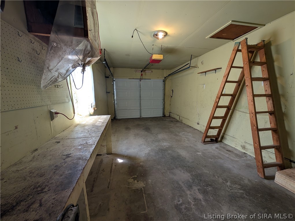 1924 Locust Street Property Photo 20