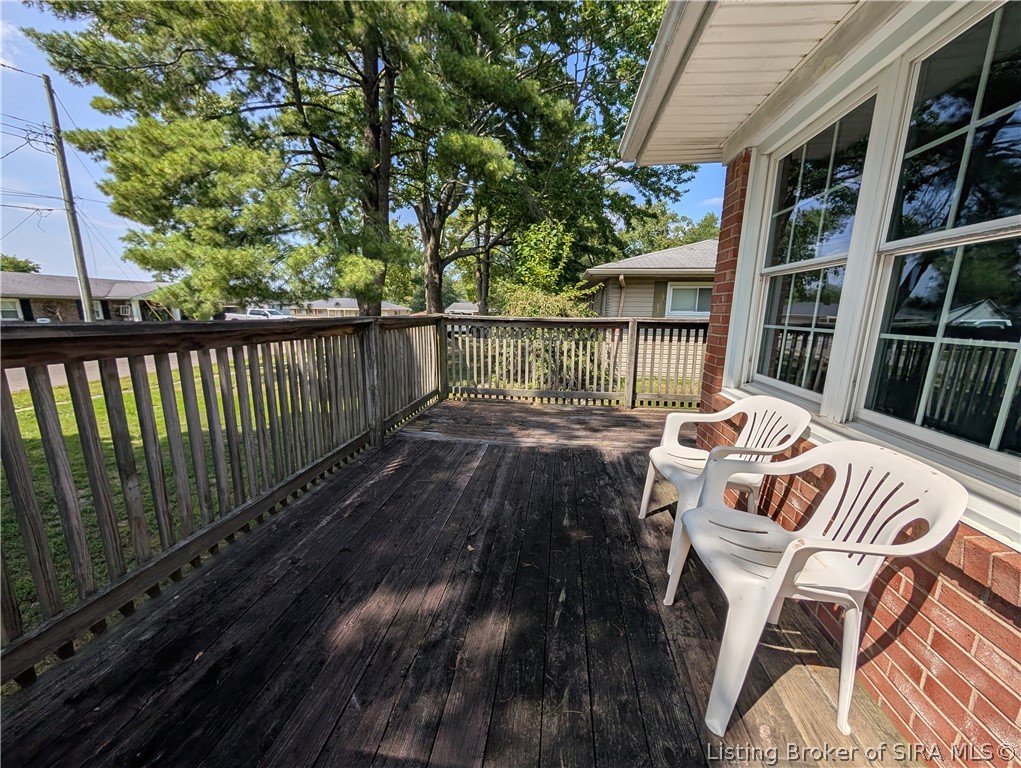 1924 Locust Street Property Photo 26