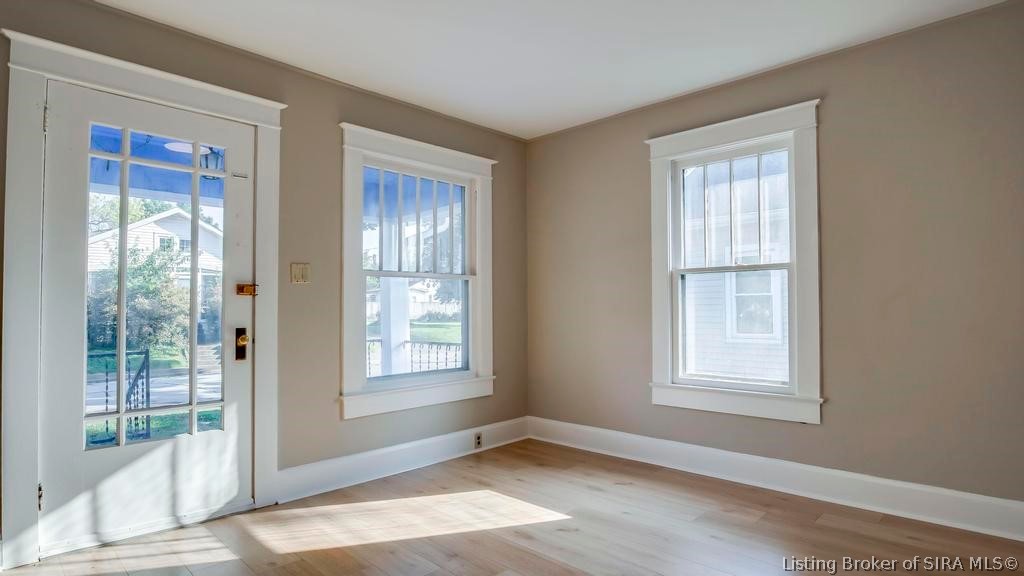 2105 Lake Street Property Photo 5