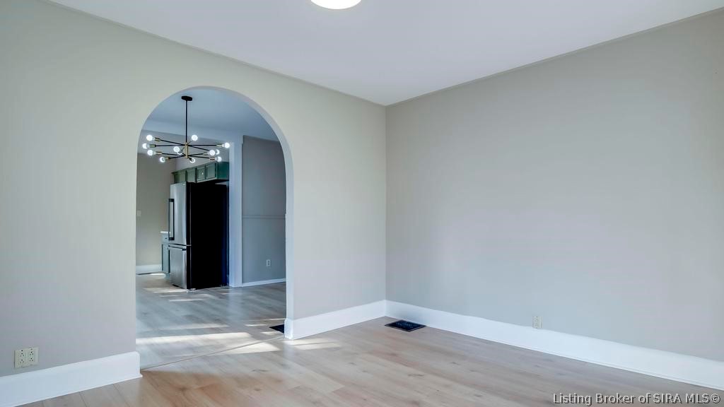 2105 Lake Street Property Photo 6