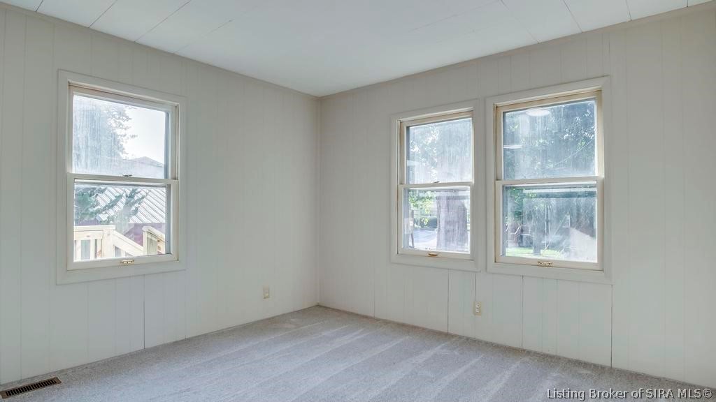 2105 Lake Street Property Photo 18