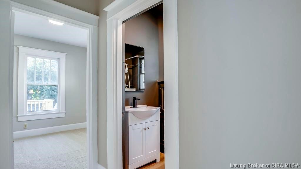 2105 Lake Street Property Photo 20