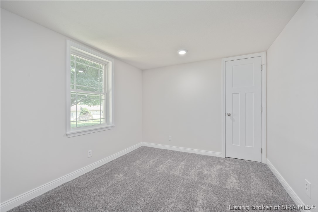 1486 Williar Avenue Property Photo 22
