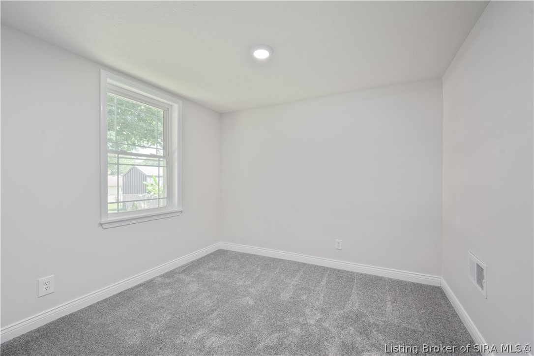 1486 Williar Avenue Property Photo 25