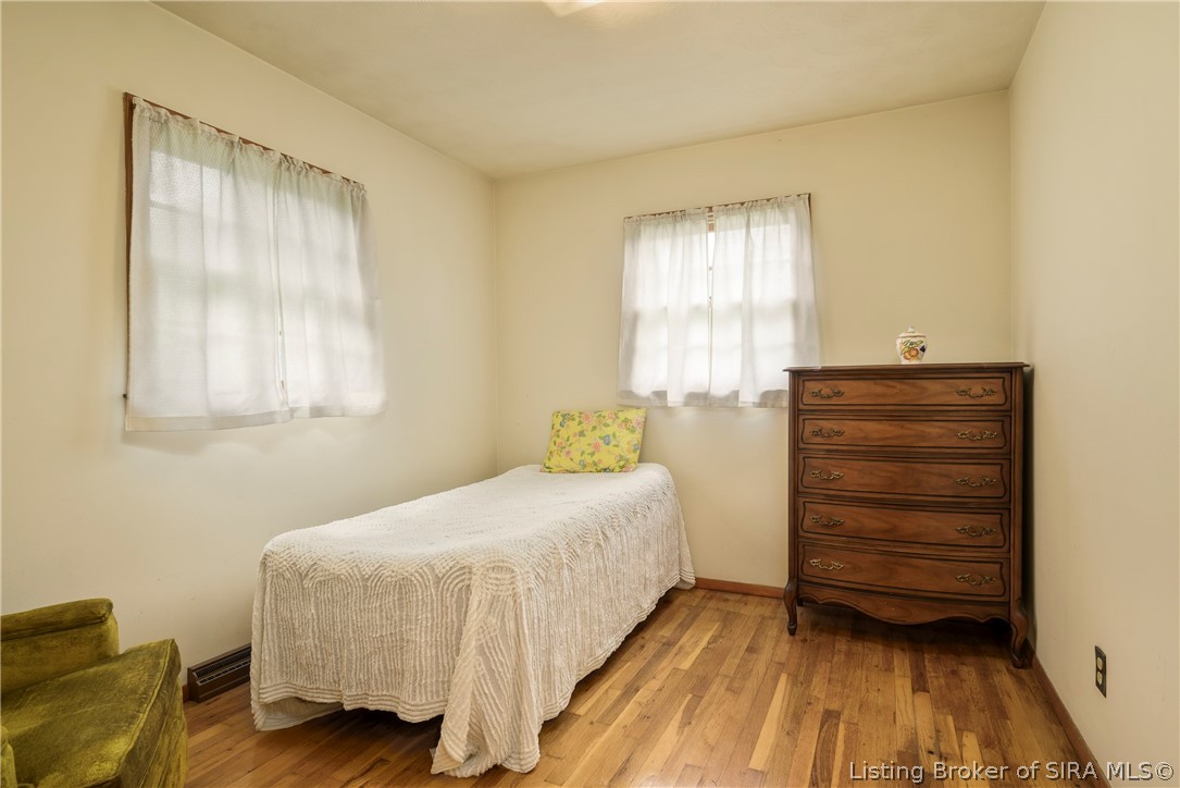 626 W 5th Street Property Photo 18