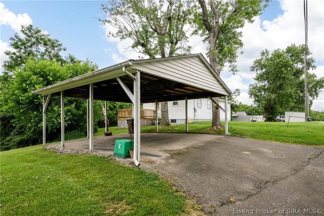 626 W 5th Street Property Photo 33
