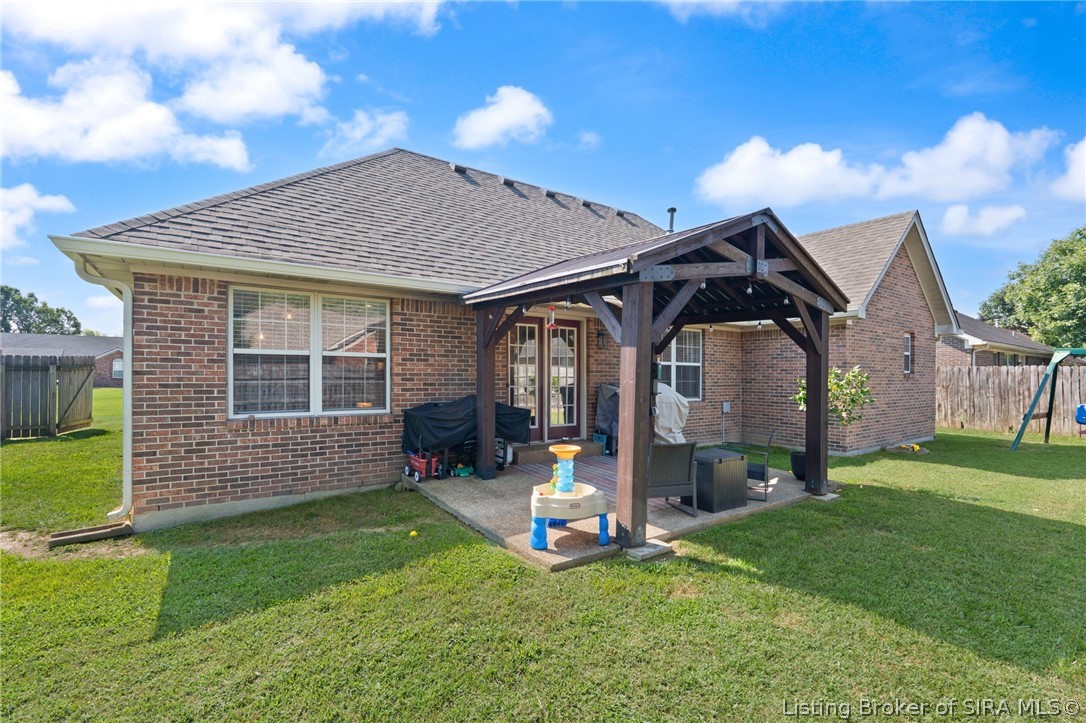6709 Dovir Woods Drive Property Photo 5