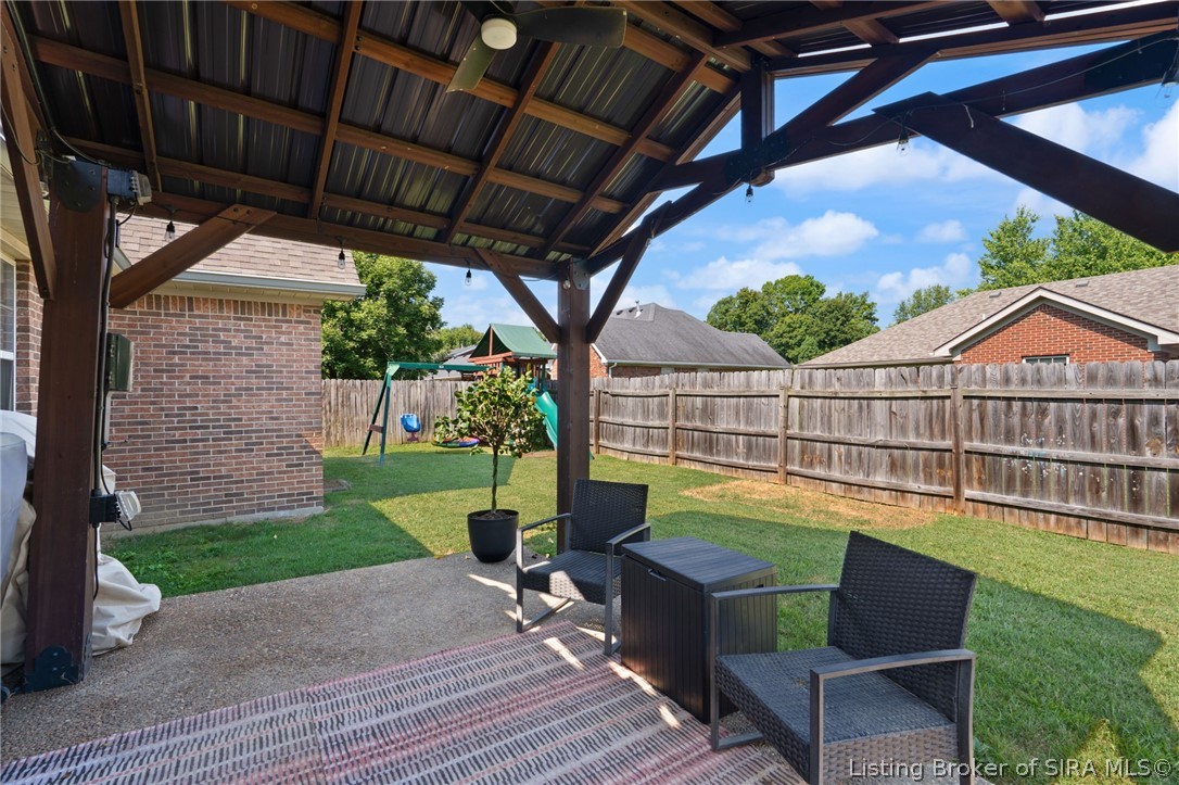 6709 Dovir Woods Drive Property Photo 9