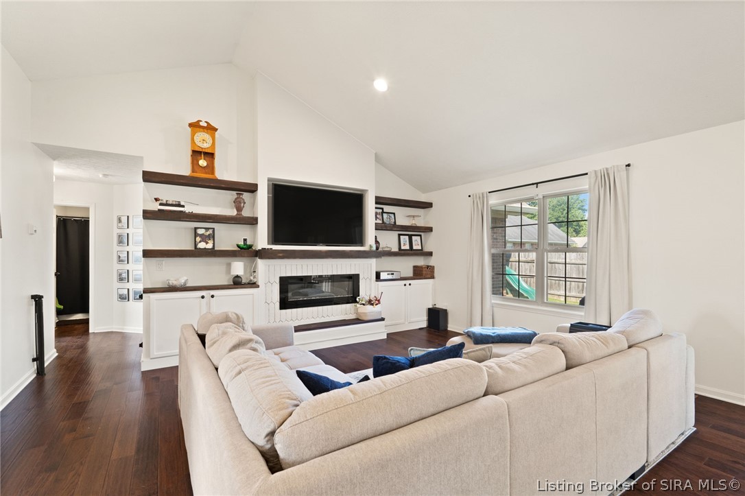 6709 Dovir Woods Drive Property Photo 15