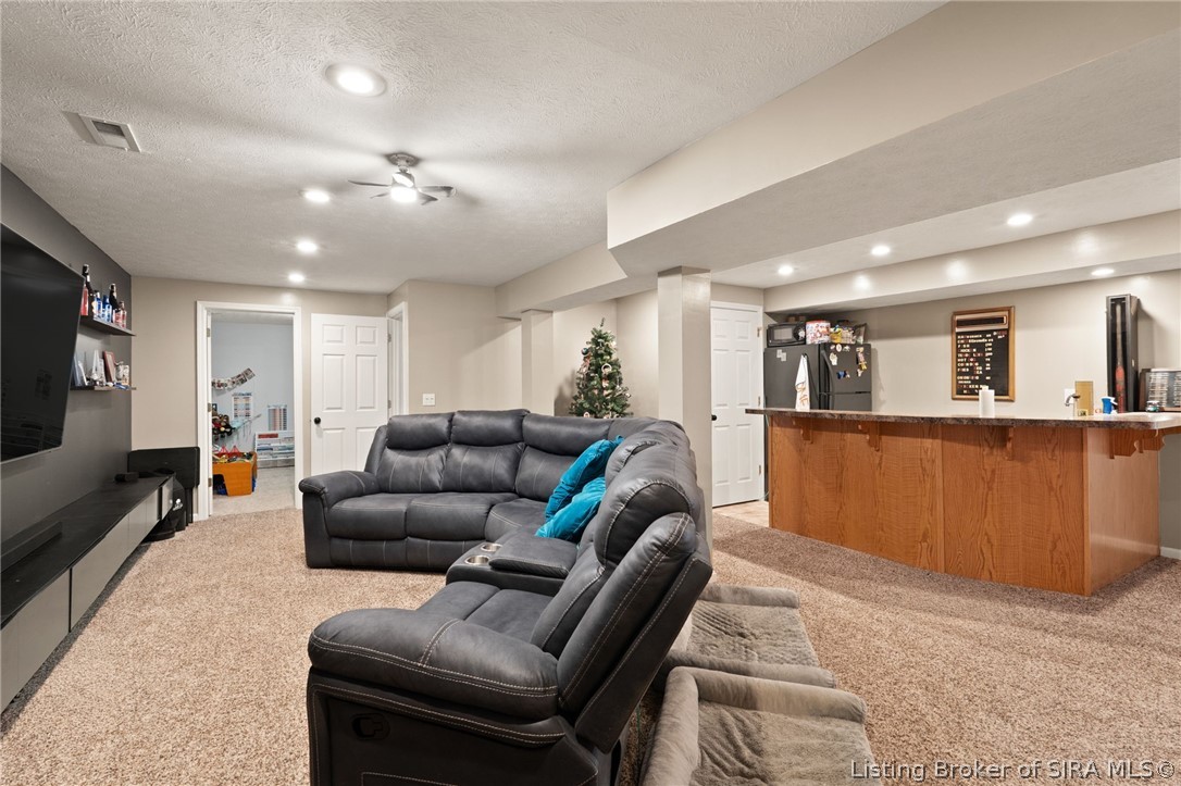 6709 Dovir Woods Drive Property Photo 44