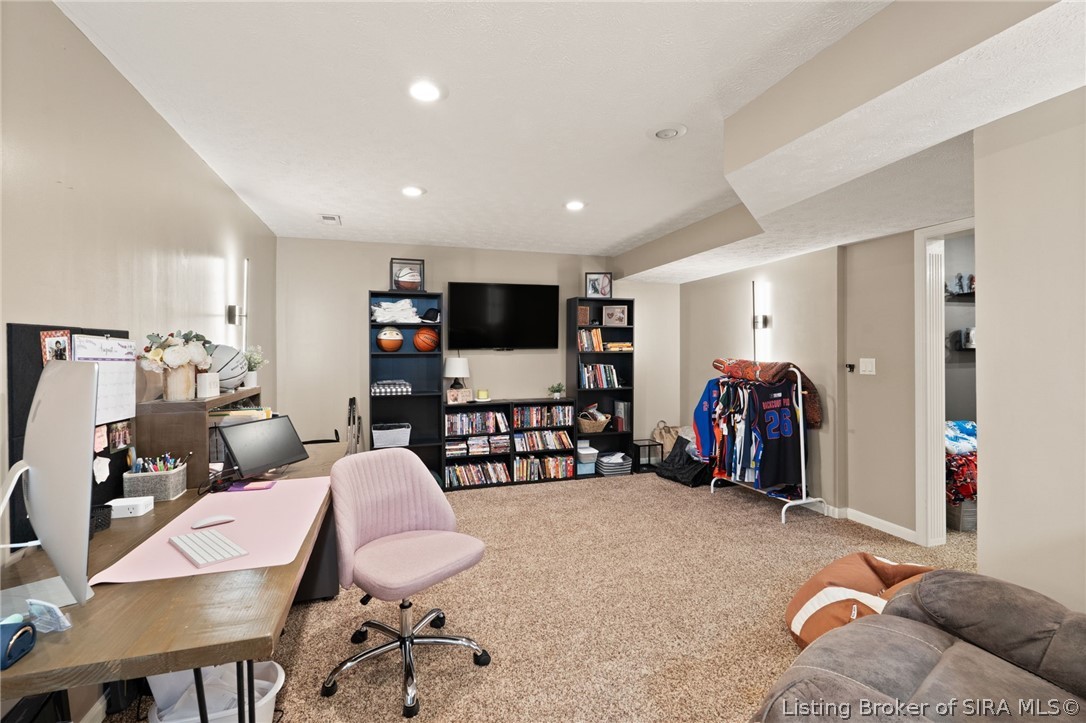 6709 Dovir Woods Drive Property Photo 48
