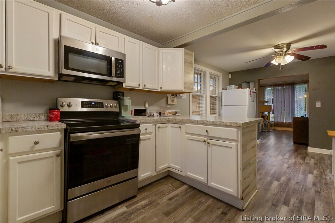 757 Linden Street Property Photo 7