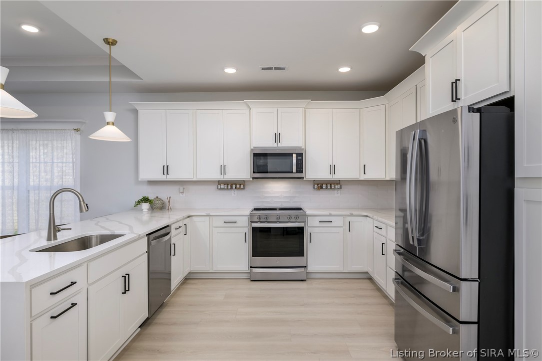 1707 Greenbrier Place Property Photo 13