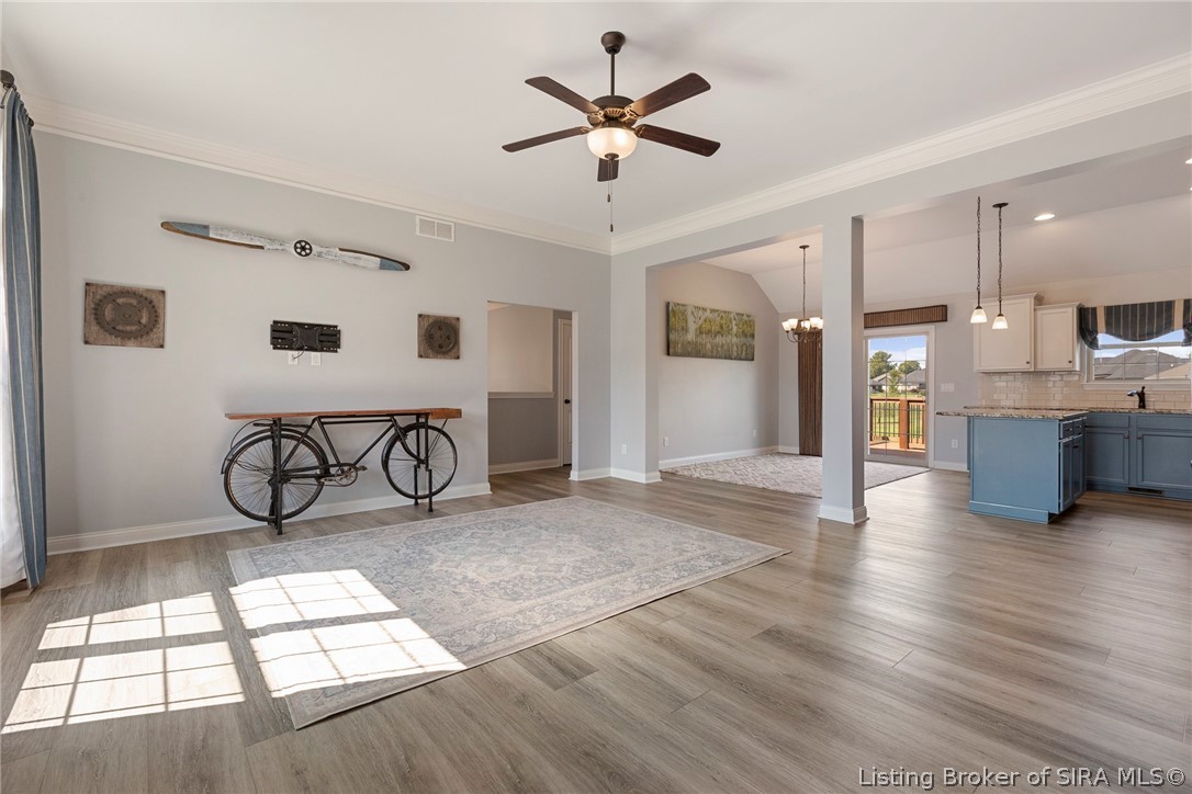 5813 Hartford Lane Property Photo 4