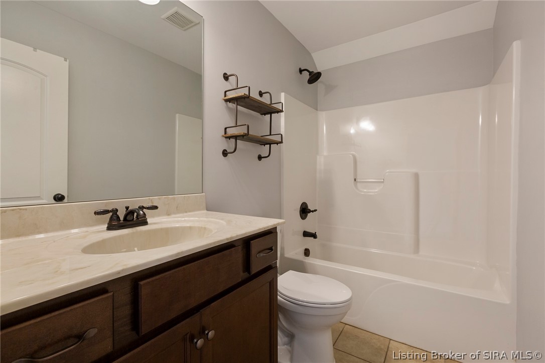 5813 Hartford Lane Property Photo 12