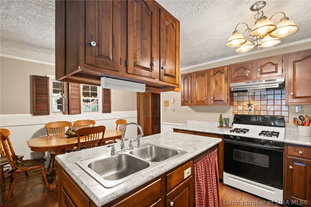 7428 W Co Rd 100 N Property Photo 12