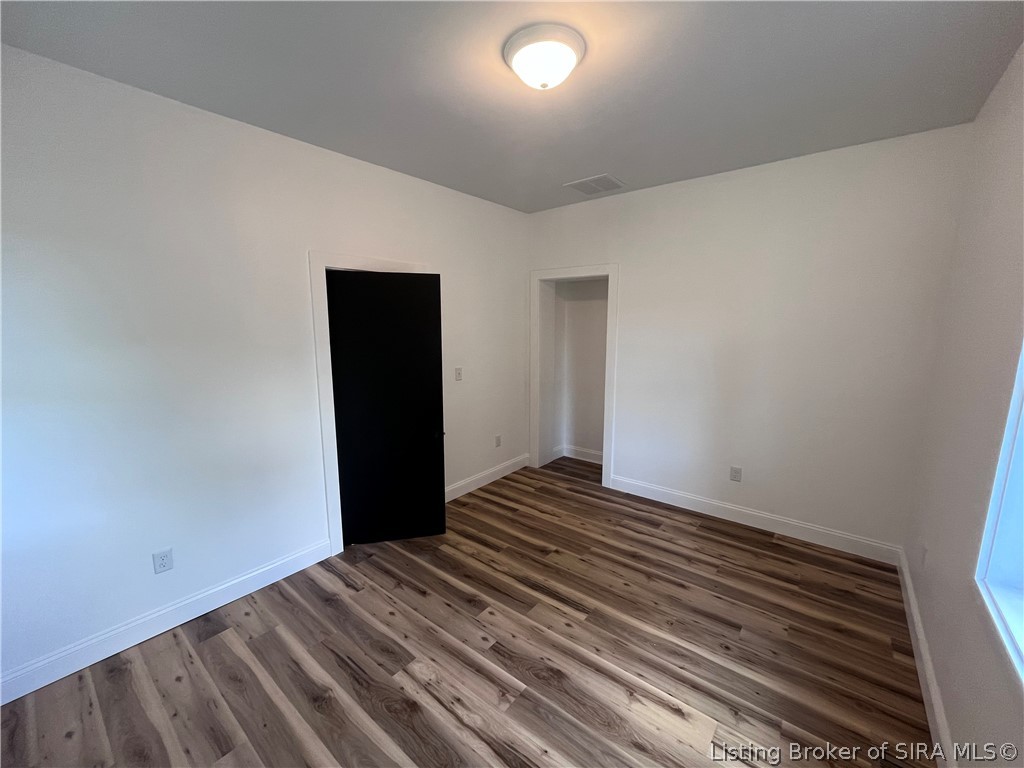 1020 W 2nd Street Property Photo 6