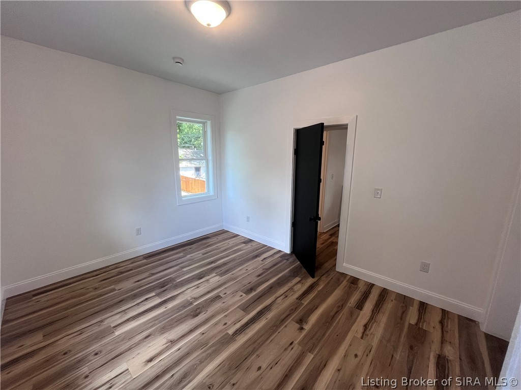 1020 W 2nd Street Property Photo 14