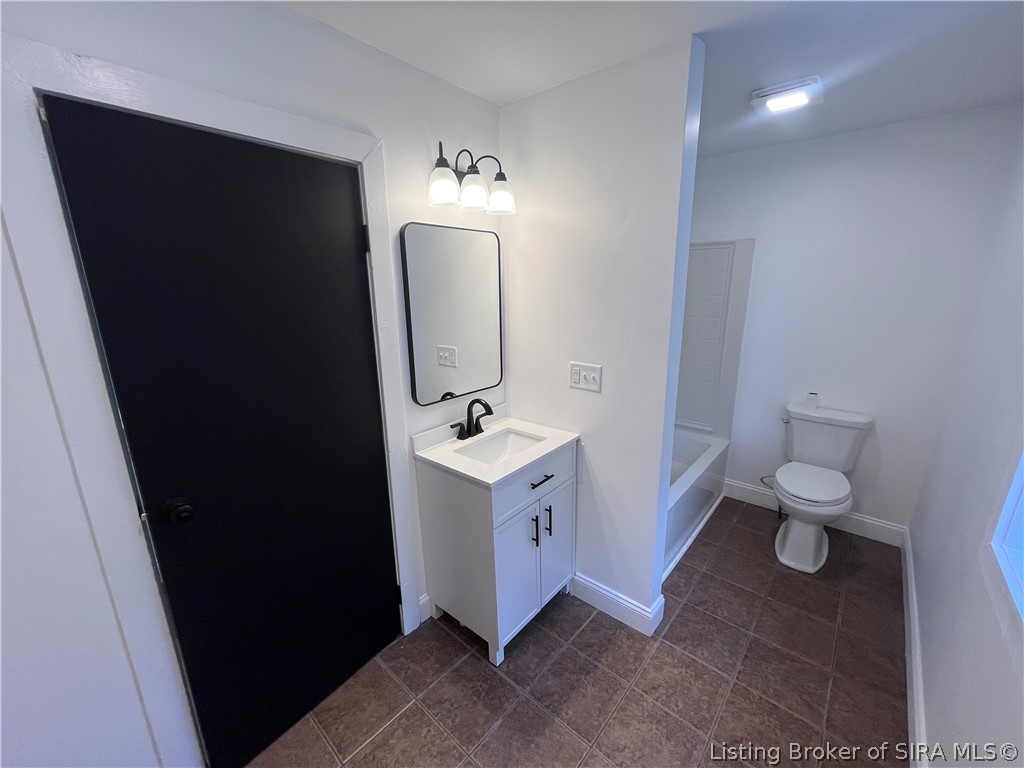 1020 W 2nd Street Property Photo 18