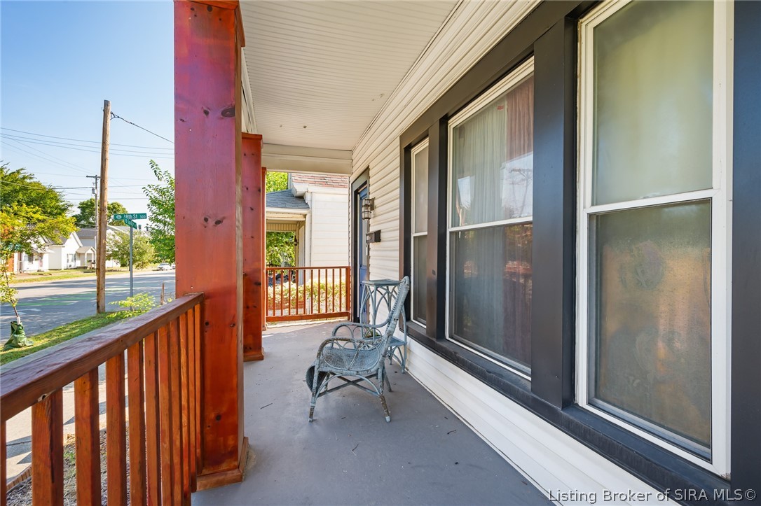 1746 E Spring Street Property Photo 5