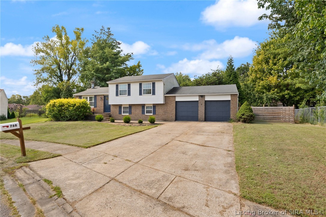 768 Flat Wood Drive Property Photo 4