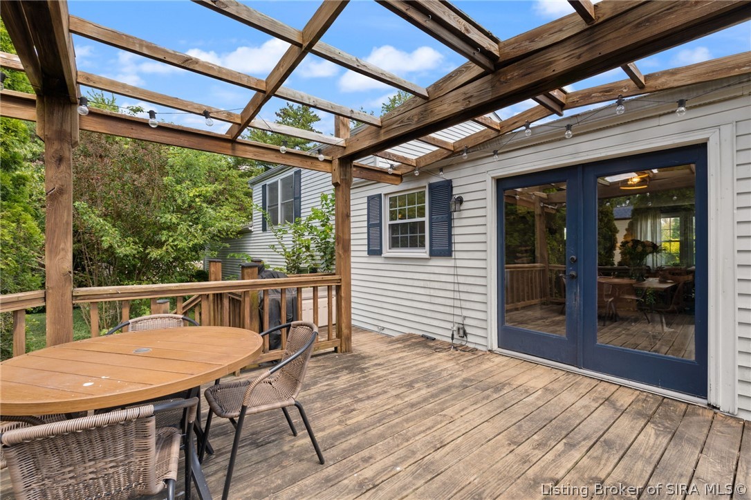 768 Flat Wood Drive Property Photo 8