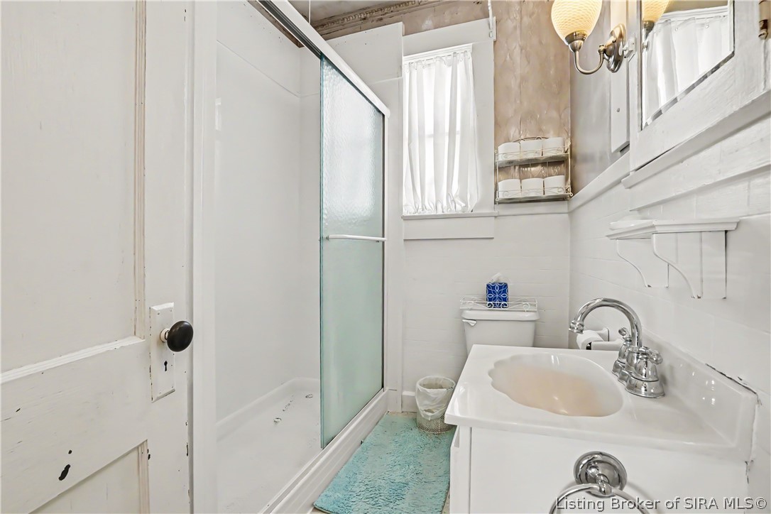 202 Olive Avenue Property Photo 15