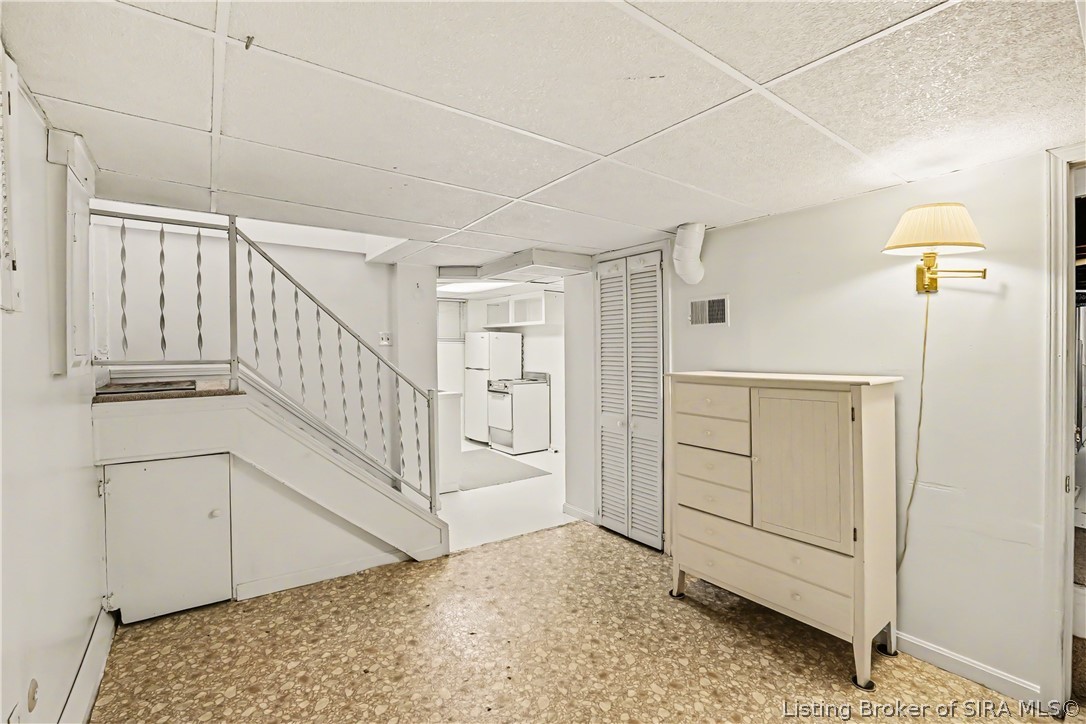 202 Olive Avenue Property Photo 16