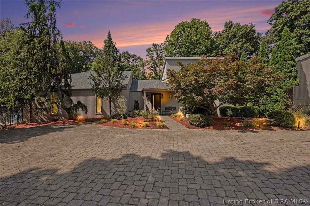 6024 Benchmark Ii Drive Property Photo 1