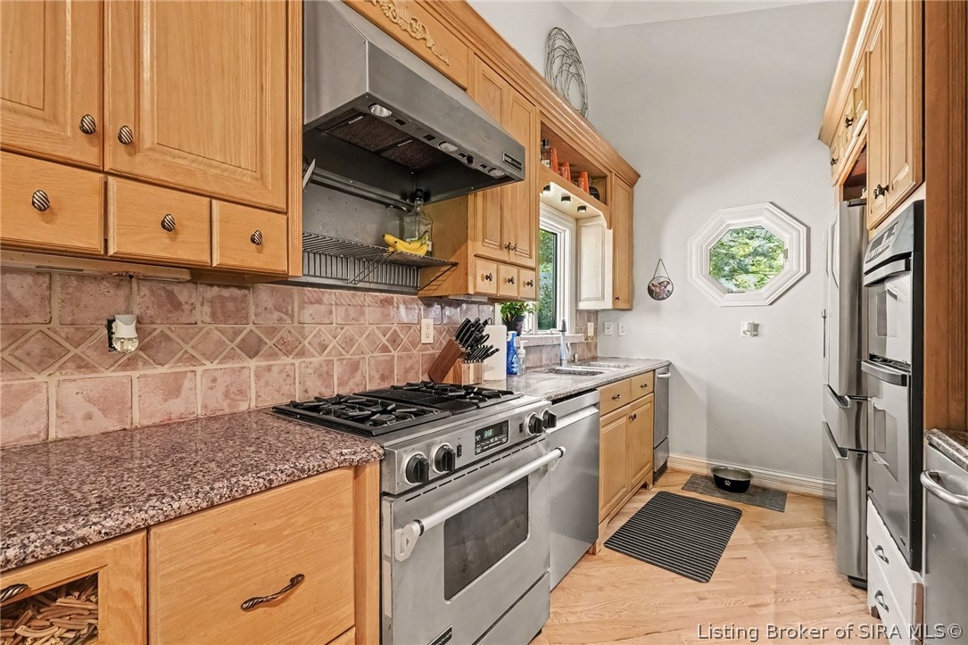 6024 Benchmark Ii Drive Property Photo 10