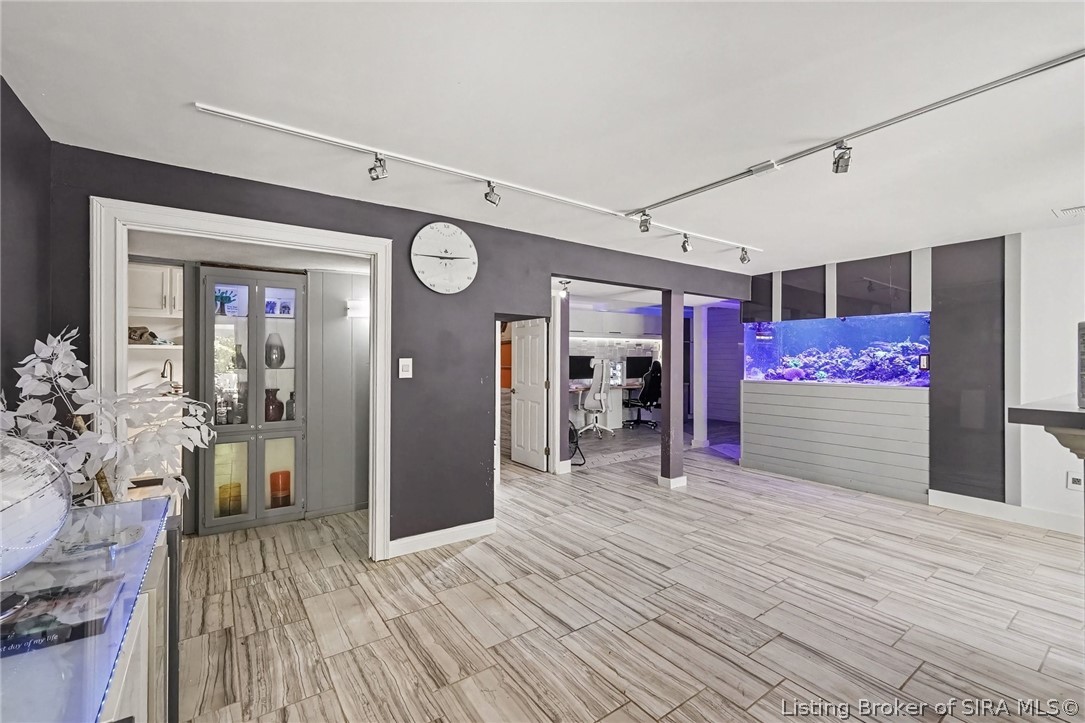 6024 Benchmark Ii Drive Property Photo 21