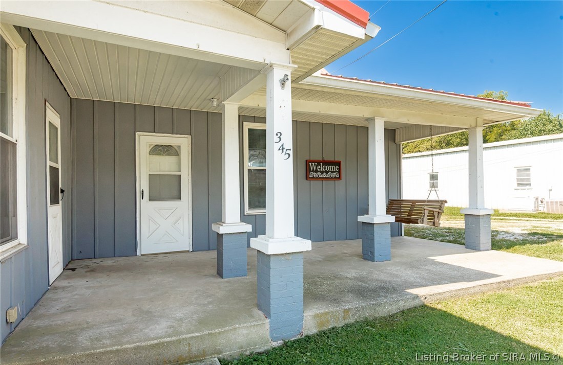 345 E Us Highway 150 Property Photo 4