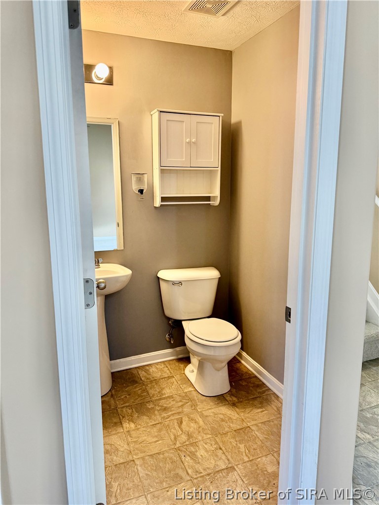 3132 Red Barn Loop Property Photo 12