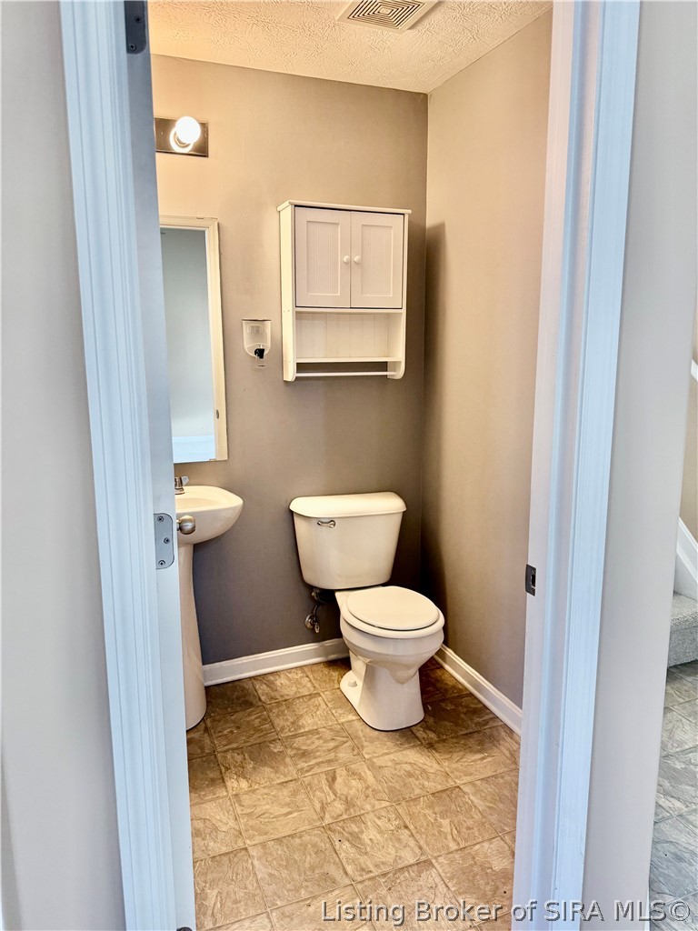 3132 Red Barn Loop Property Photo 20