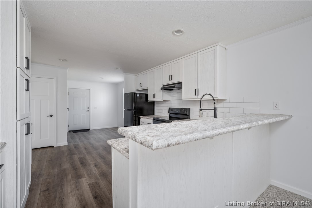 412 W Small Street Property Photo 10