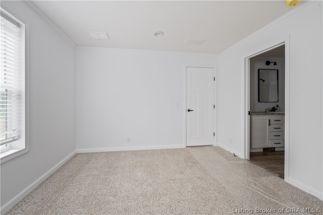 412 W Small Street Property Photo 17