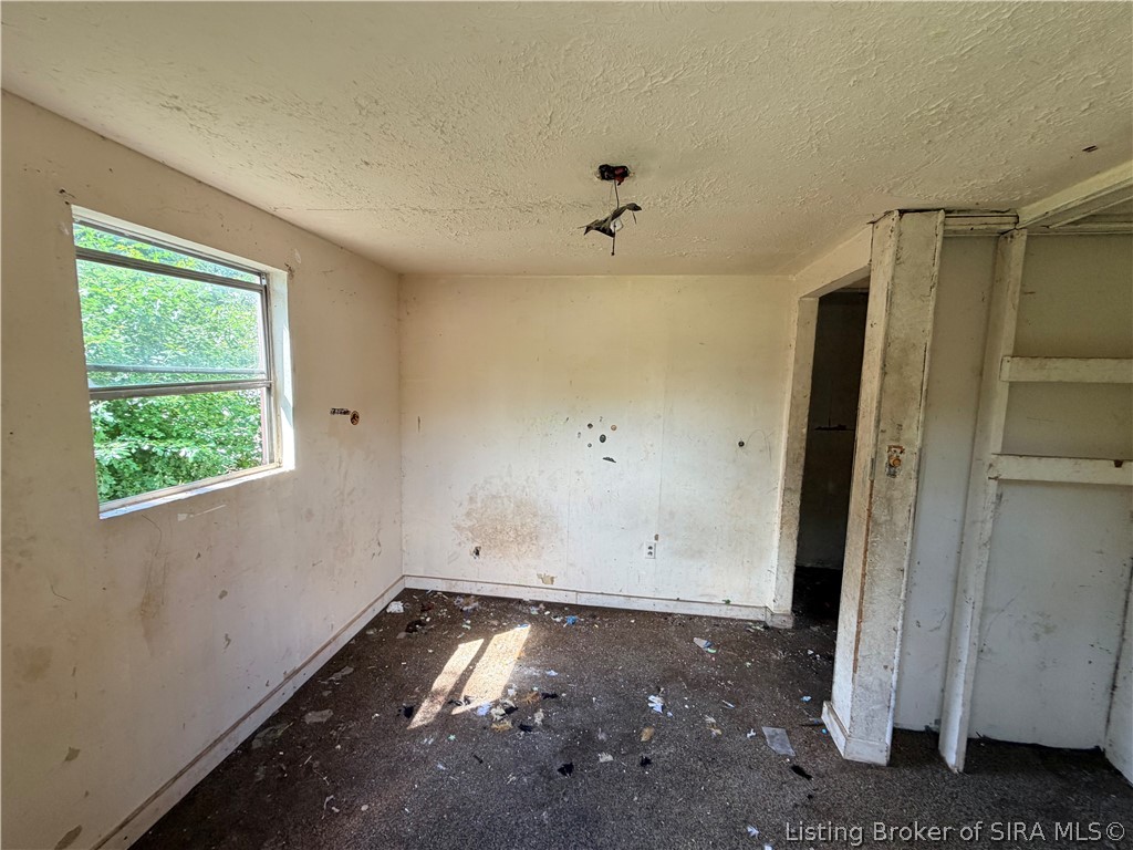 1242 Wade St Property Photo 6