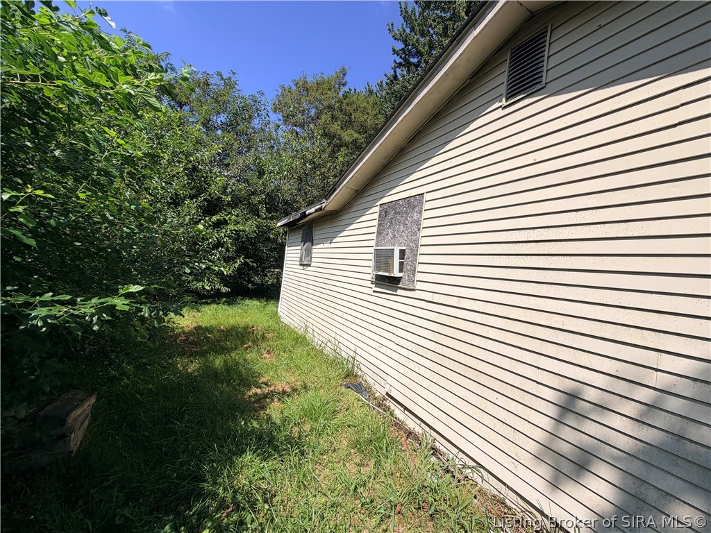 1242 Wade St Property Photo 7