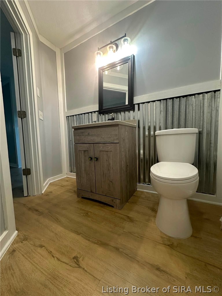 544 E Hilltop Drive Property Photo 16