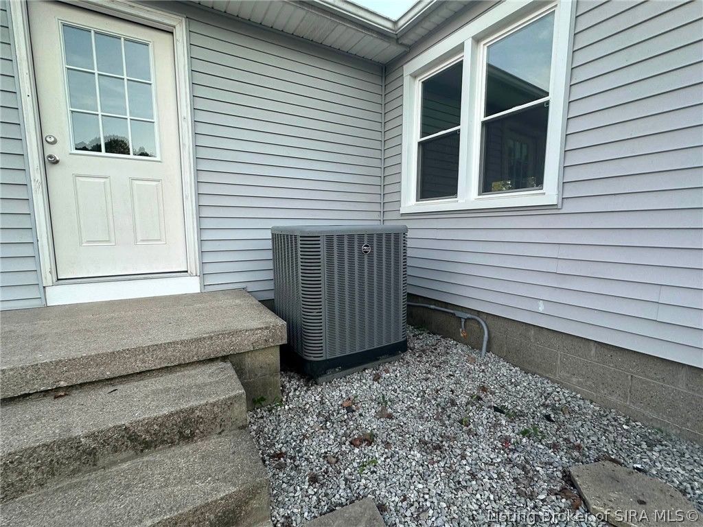 544 E Hilltop Drive Property Photo 21
