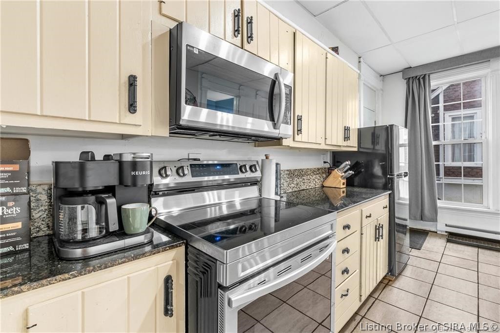 1832 Ekin Avenue Property Photo 21