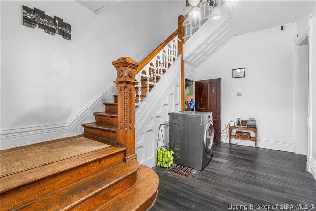 1832 Ekin Avenue Property Photo 29