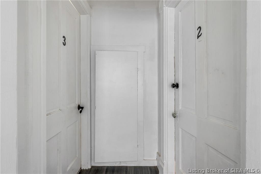 1832 Ekin Avenue Property Photo 42