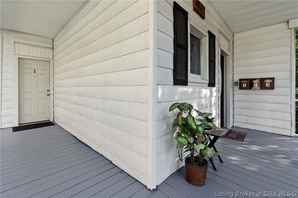 1832 Ekin Avenue Property Photo 59