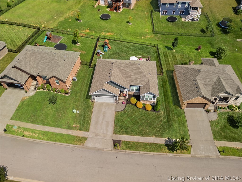6006 Deer Trace Way Property Photo 39